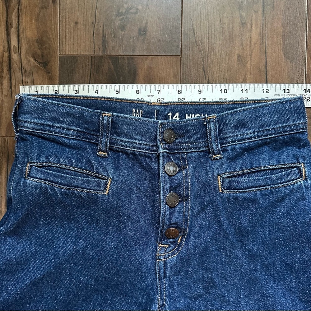 GAP | Kids High Rise Stride Wide-Leg Ankle Jeans | Size 14 - Picture 5 of 13